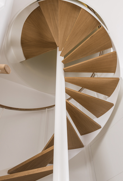 Escalier sur-mesure ferronnerie metallerie d'art